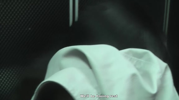 Blowjob in front of mirror