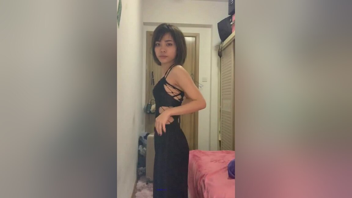 Skiny Asian Girl Striptease