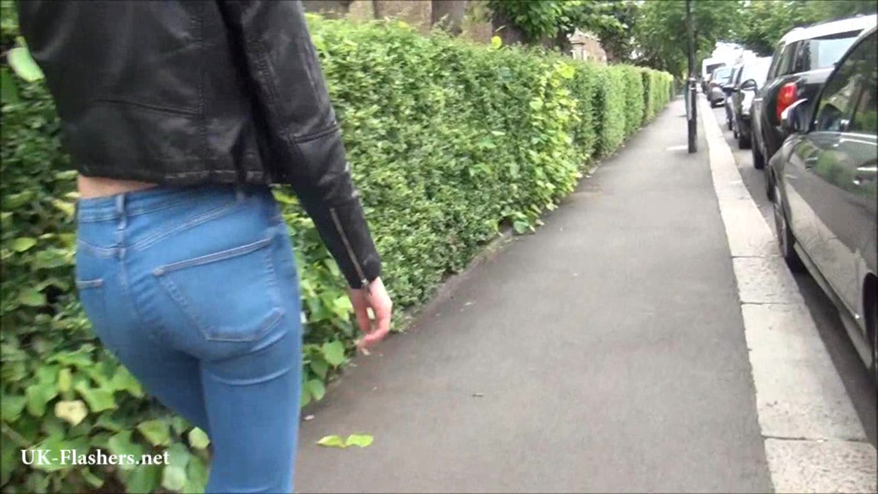 Beautiful daring blonde milf Atlantas public flashing and outdoor homemade