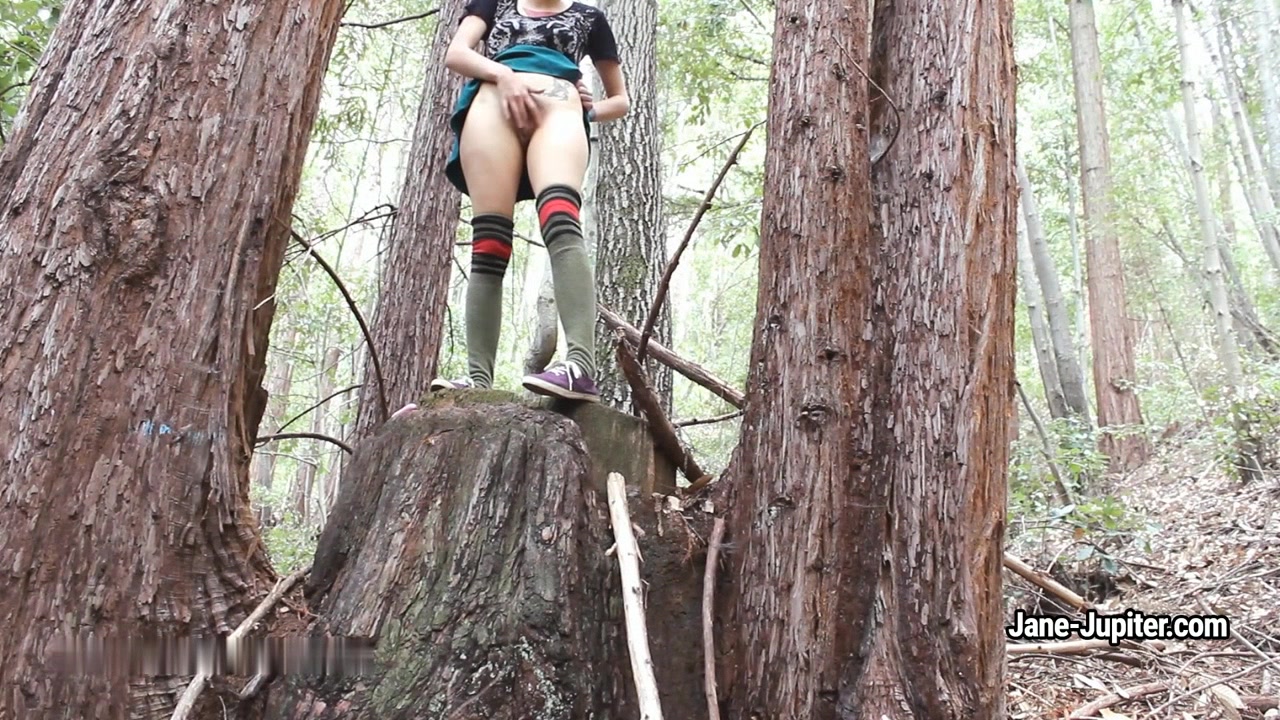 Jane Jupiter - Masturbating In A National Park