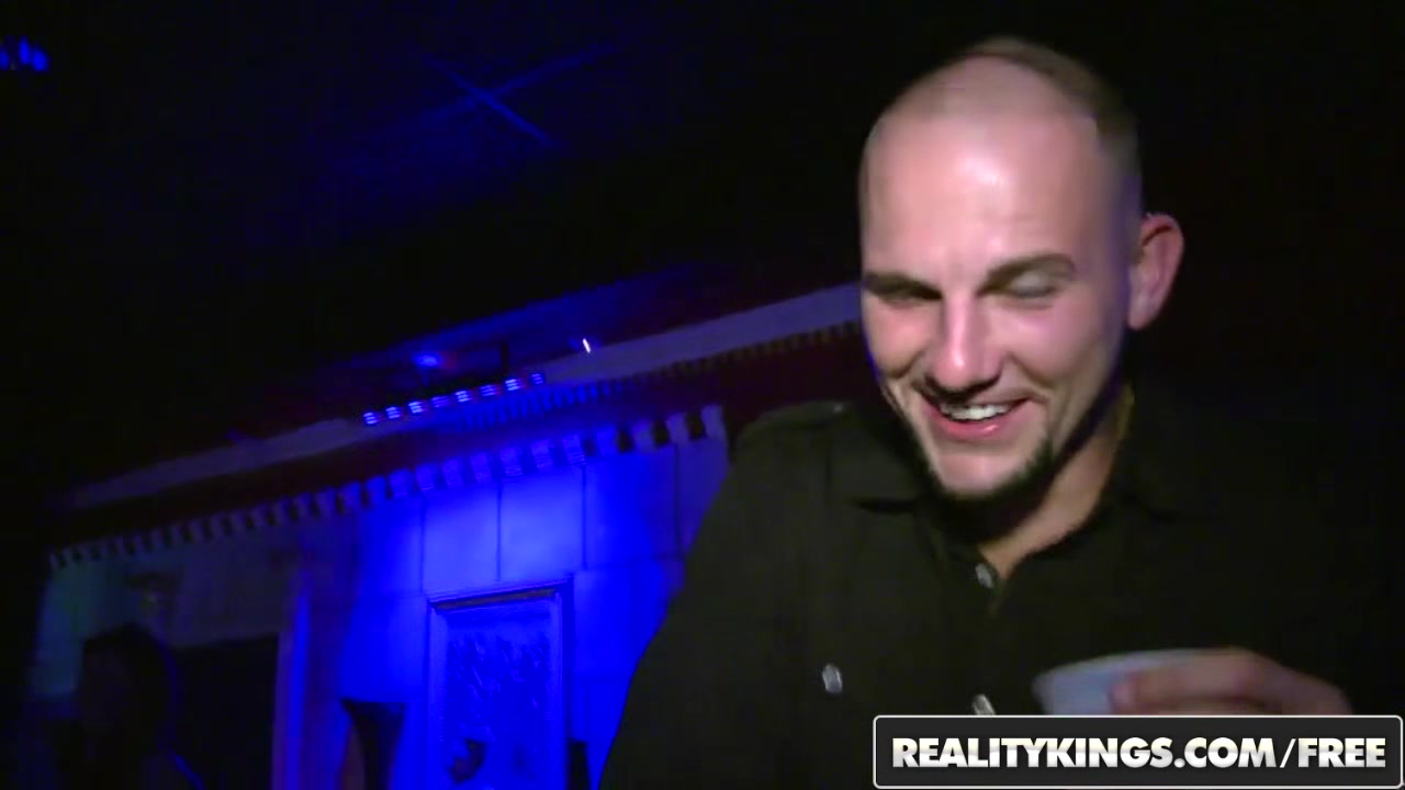 In the VIP - Cali Lakai - Girls go wild in the vip - Reality Kings