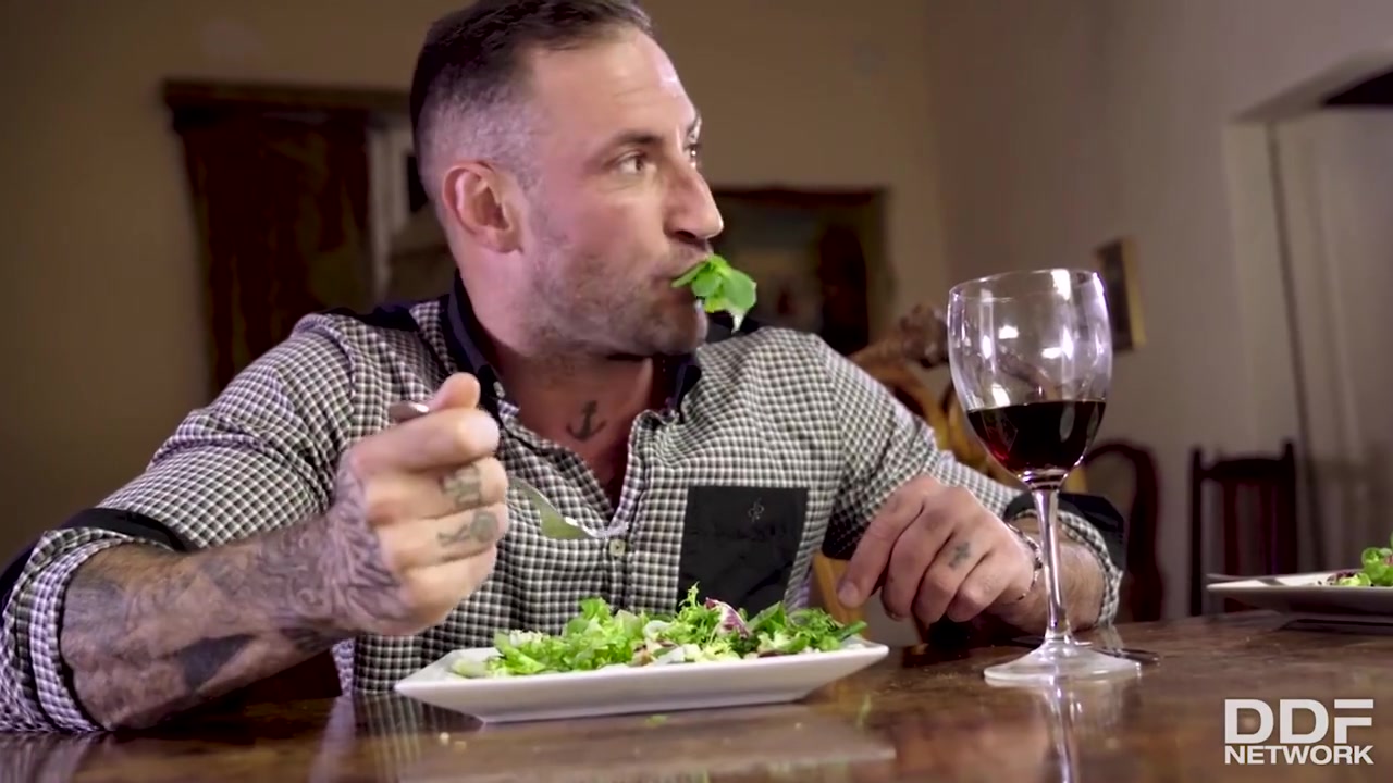 He Gave The Guest Dinner Ever