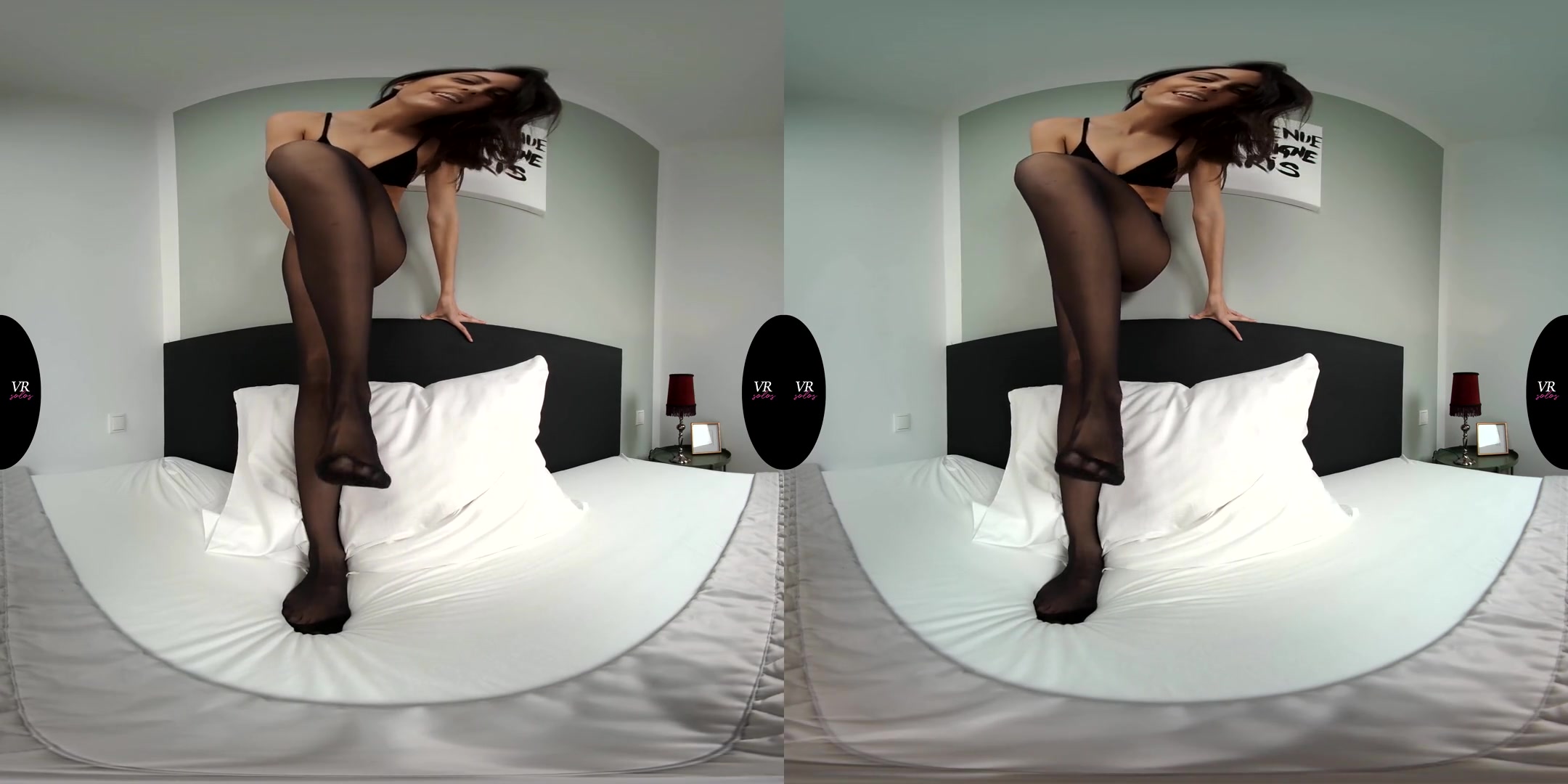 Gigantic Glass Dildo Fucking; Solo Babe Masturbation 3D Porn