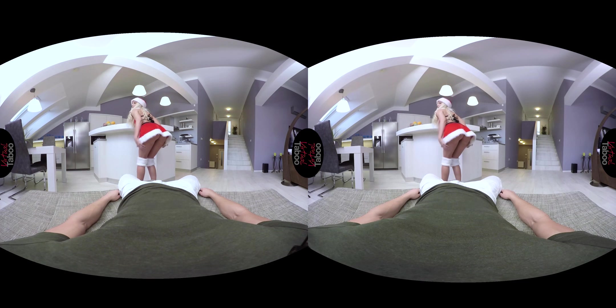 Lola Myluv, Blanche Bradburry VR Porn: Christmas gift from step mom and step daughter - VirtualTaboo