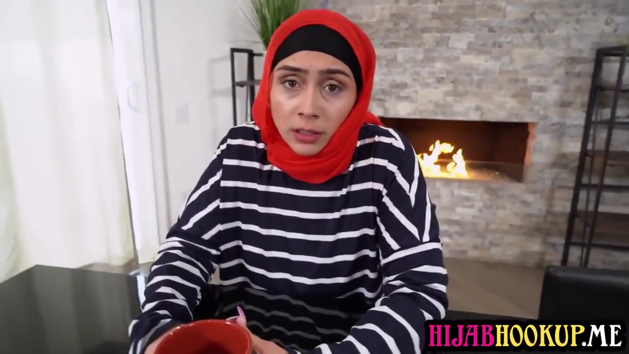 Lilly Hall - Arab Milf Stepmom With Hijab Deepthroats And Fucks Her Stepson