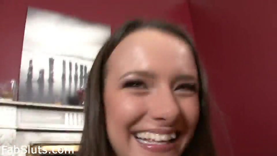 Maya Simpson, Sidney - TryTeens