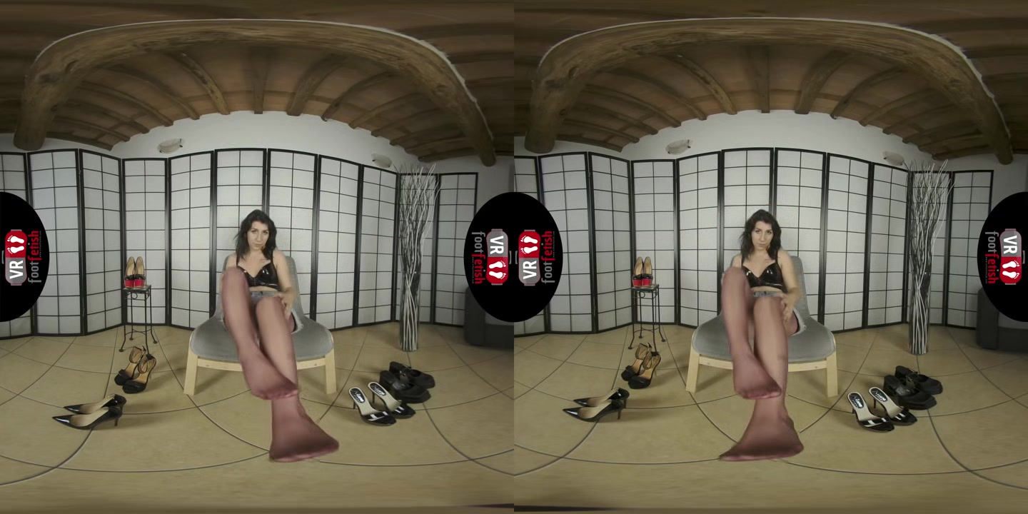 Powerful Girl Molli Loses All Of Her Clothes In VR Apart From Her Favorite Red Pantyhose - VRFootFetish