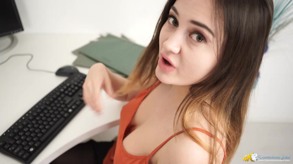 Busy Boobs - DownblouseJerk