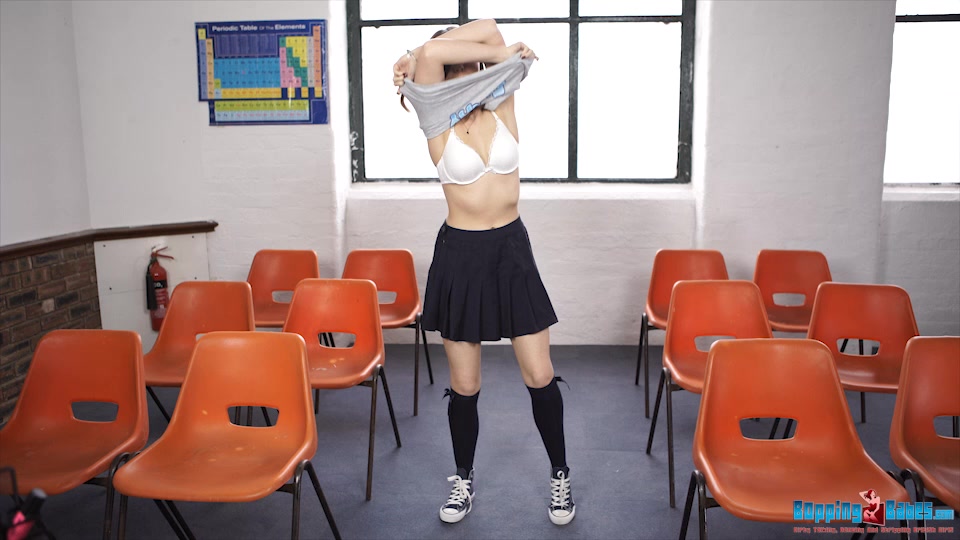 Helen White - Sporty College Girl - BoppingBabes