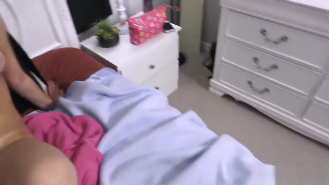 Foxy Stepsister Jasmine Vega On His Wiener