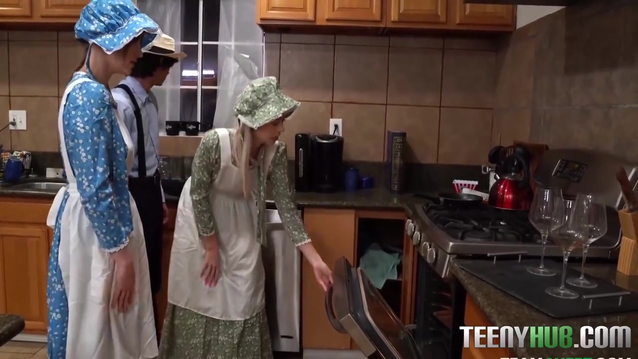 Melody Marks, Max Pierson And Jill Kassidy In Part Of The World