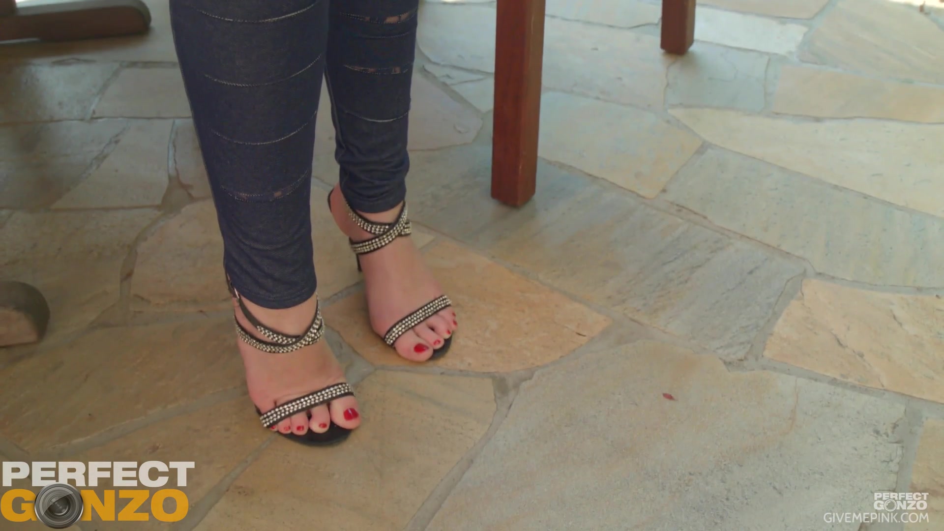 Nelli Sulivan in a scene by givemepink.com TRAILER