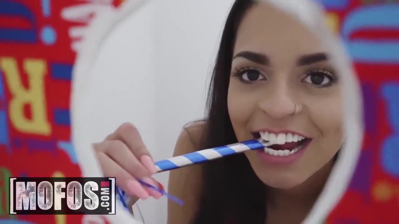 Vienna Black - Bambino Birthday Gloryhole Anal Surprise