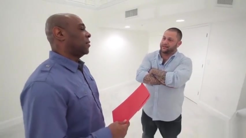 Latin shemale ass fucking and cumshot