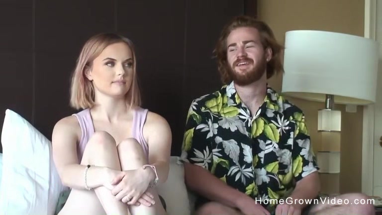 Sexy Couple Have A Great Time - River Fox & Redd Fox