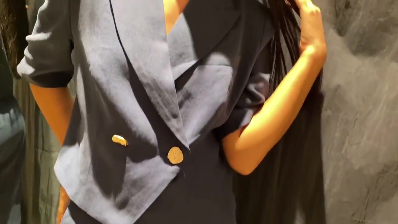 Blowjob In Just Finished Staff Will Come In