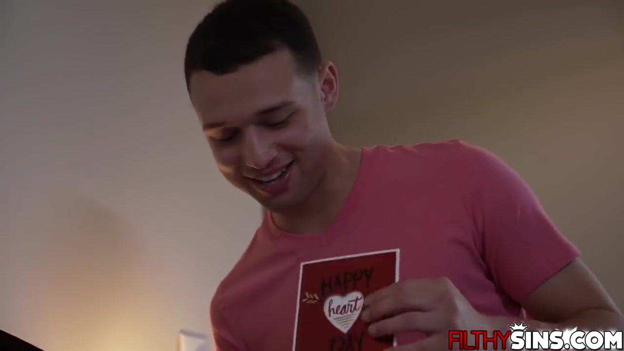 My Busty Stepmom Has A Valentine Gift With Armani Black And Filthy Kings