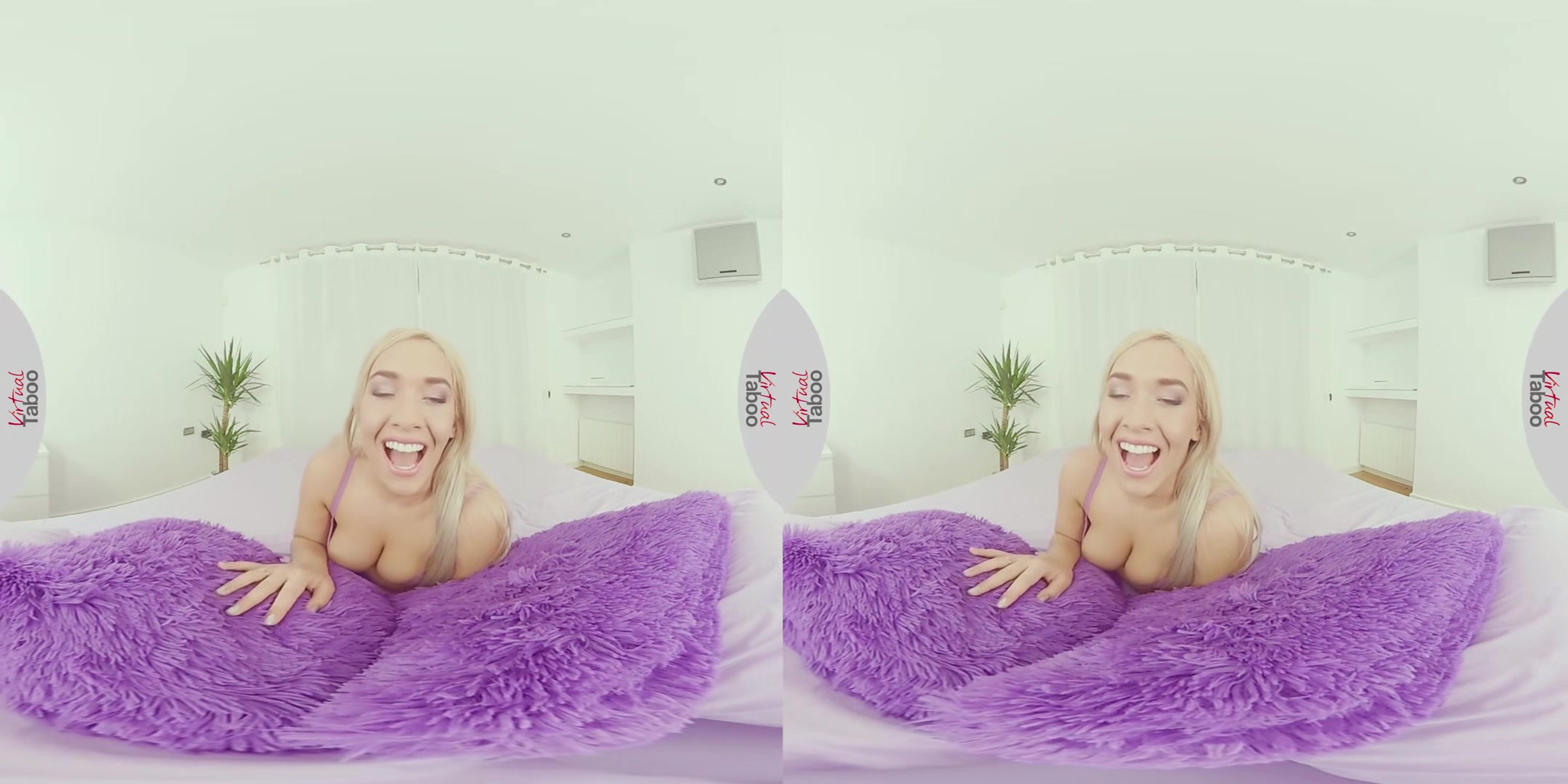Briana Bounce VR Porn: Meeting with Sex Bomb - VirtualTaboo