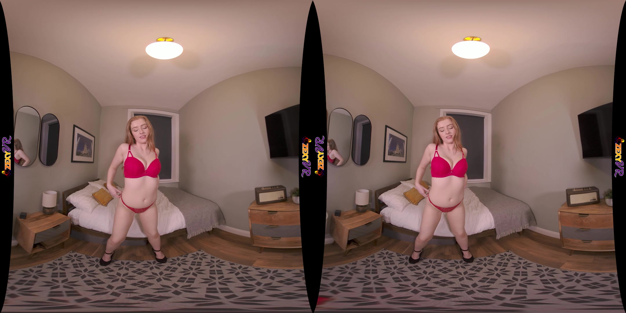Woman In Red featuring Jen Loveheart - ZexyVR