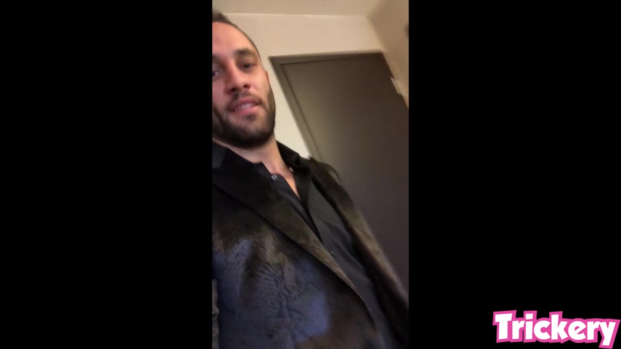 Trickery - Chanel Preston fucks a stranger at a hotel