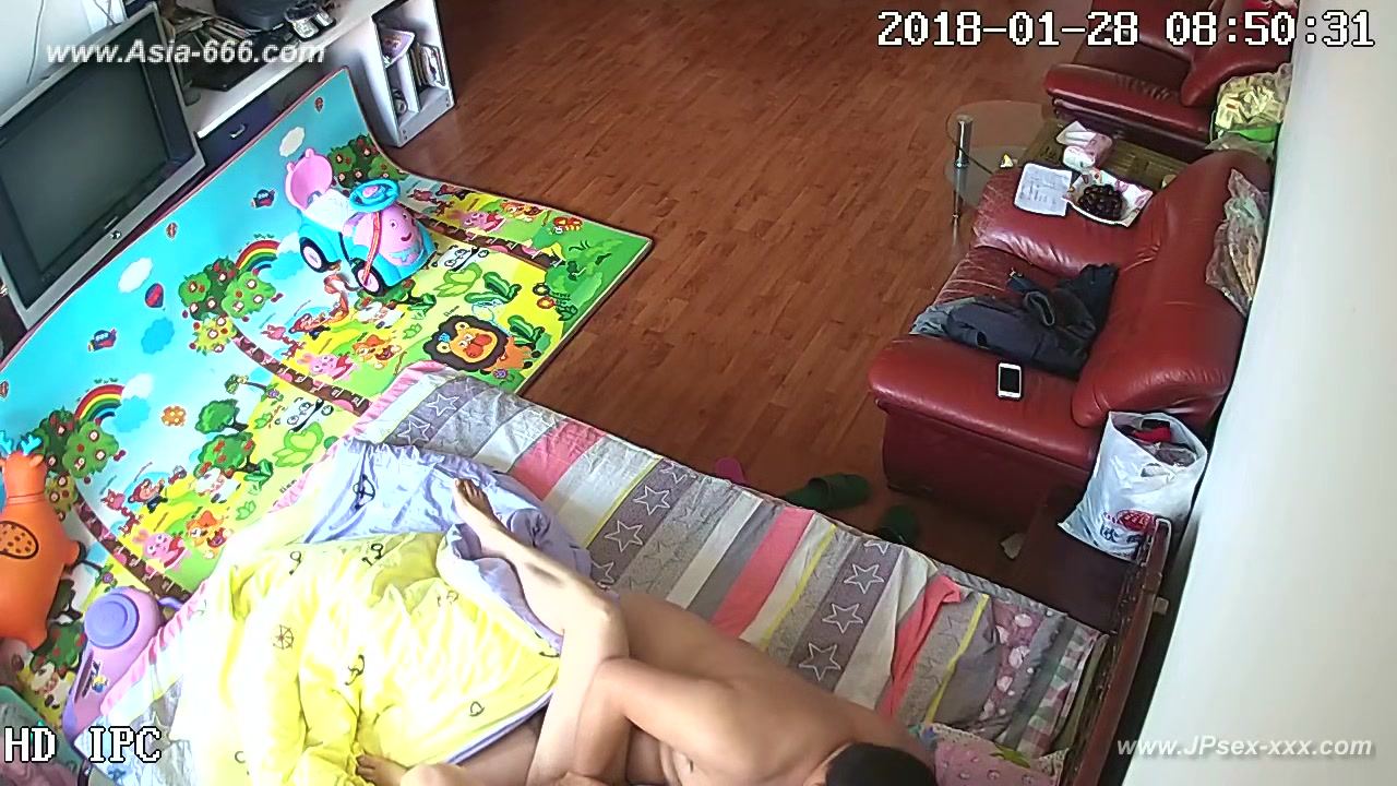 Hackers use the camera to remote monitoring of a lover's home life.574