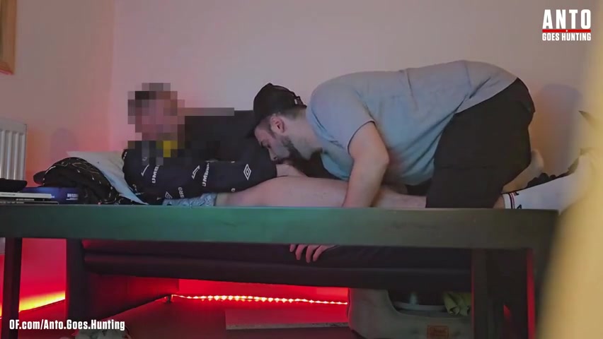Straight Guy From Dating App Lets Me Suck Him
