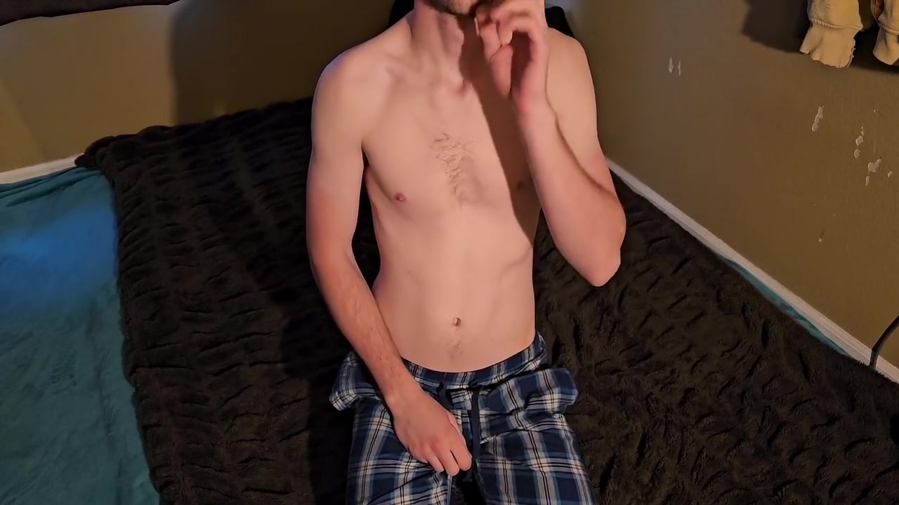Nerdy Short Haired Twink Jerking Fat Cock
