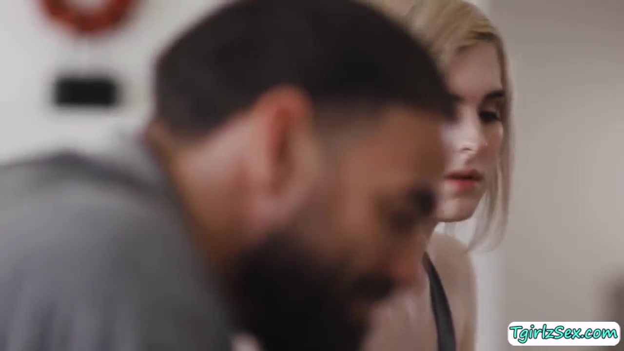 Sexy Blonde Tbabe Sucks Stepdads Bigcock - Ricky Larkin, Ella Hollywood And Holly Wood
