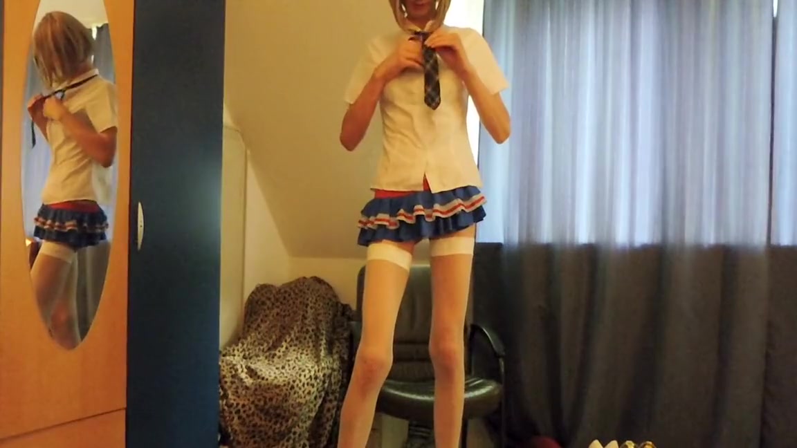 Sexy school tgirl Nadine