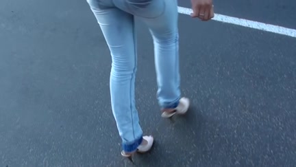 student 18+ sucks with boyfrends