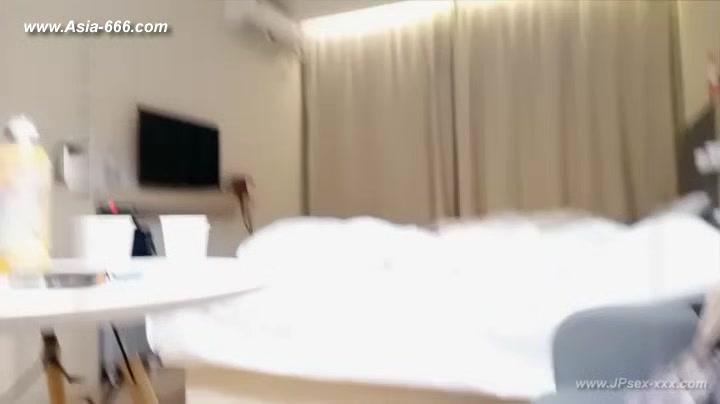 chinese man fucking callgirl in hotel.56