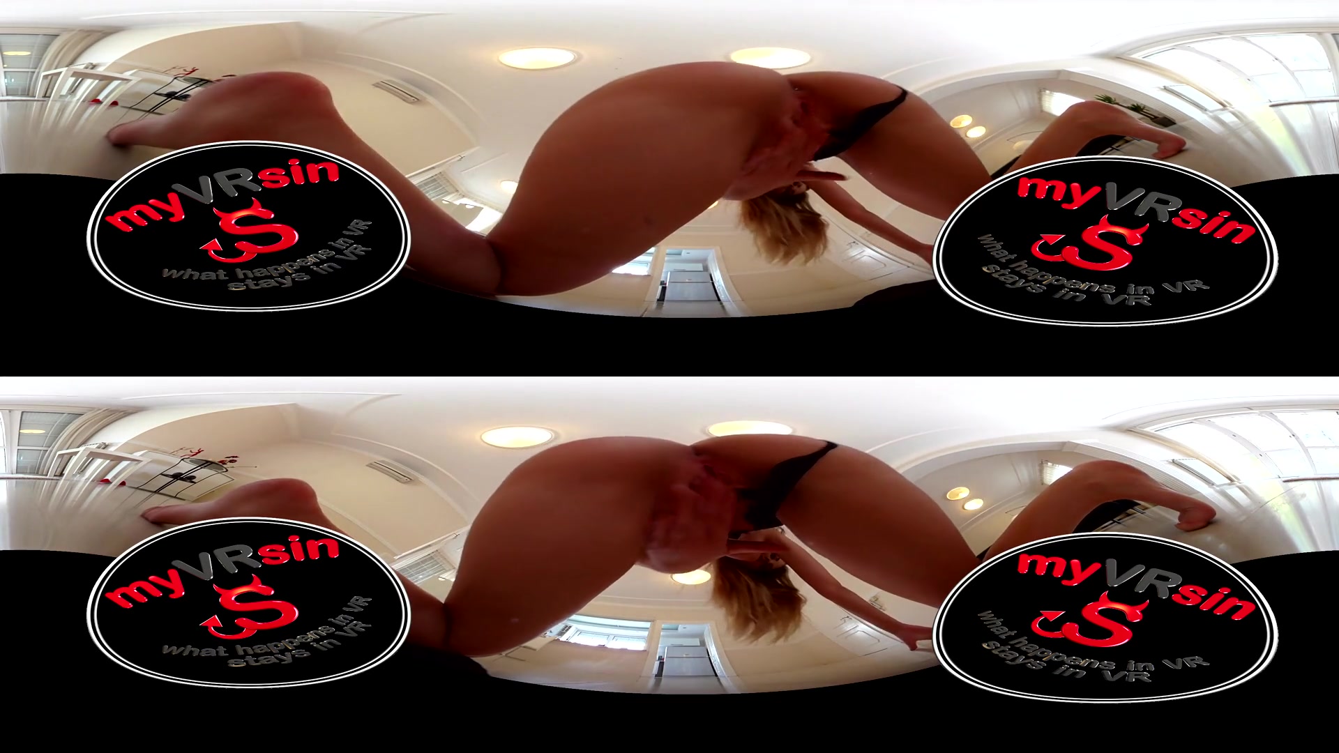 Rebecca Volpetti in Rebecca Volpetti - Face Sitting 1 On 1 - myVRsin