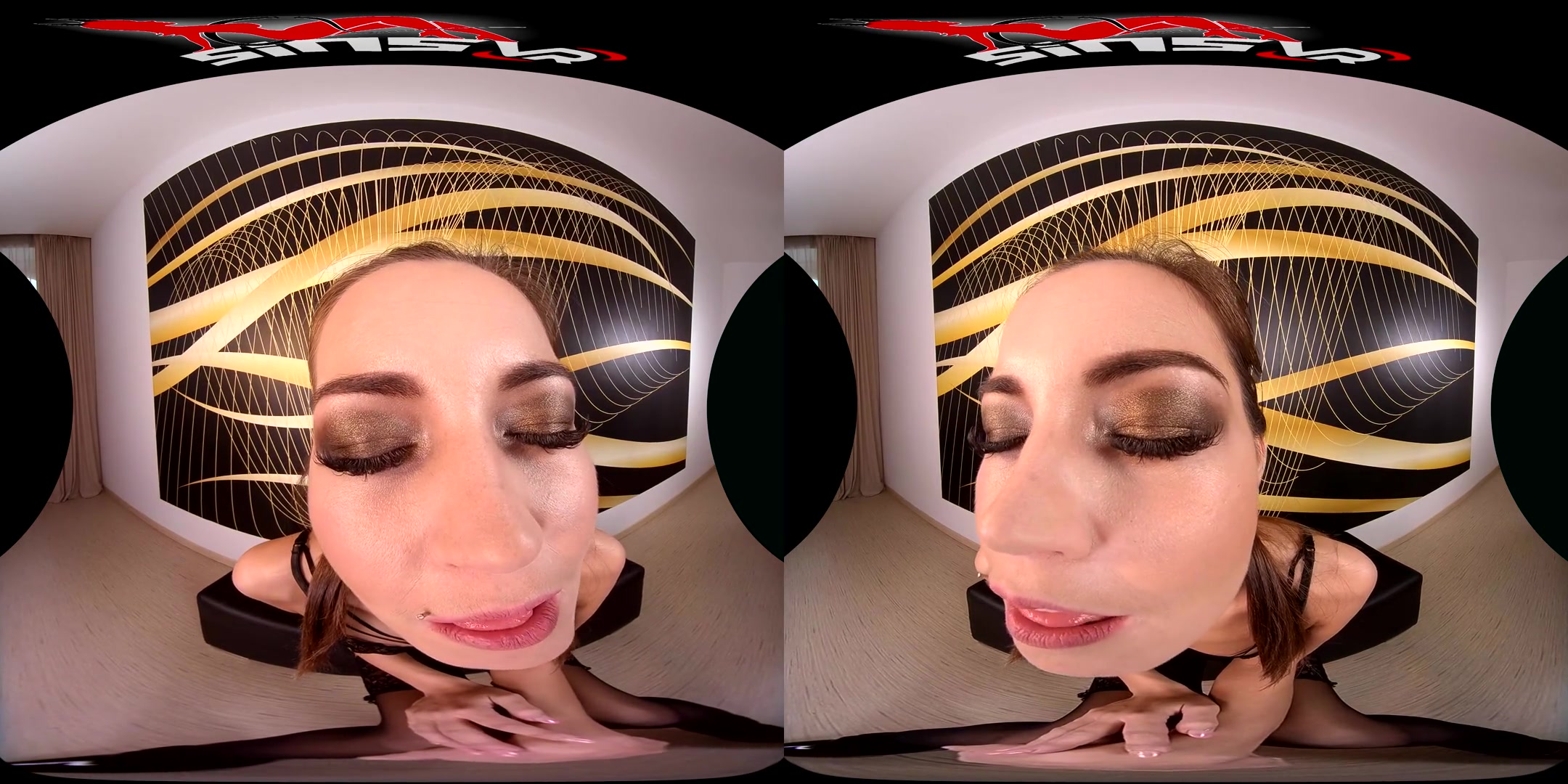 Cindy Shine in Cindy Shine - Arabesques - SinsVR