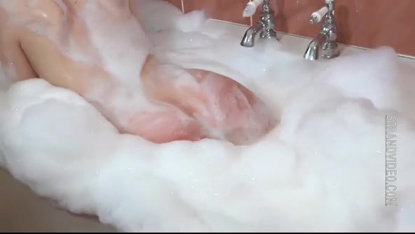 The Regression Of Violet Haze Bath Time