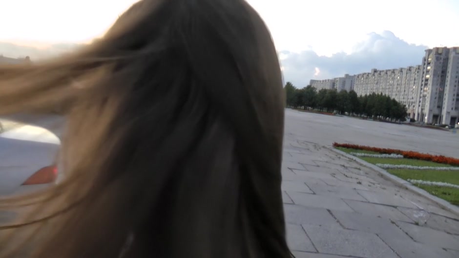 Lusty bitch gets ravished in a public park