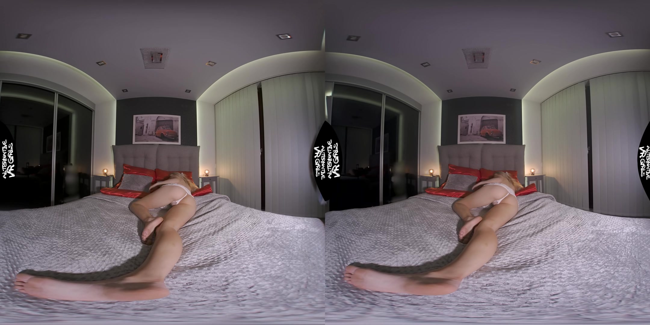 Relax & Bath - AlternativeVRGirls