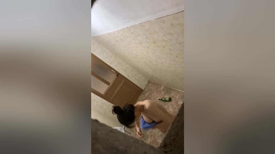 Asian teen 18+ In Shower