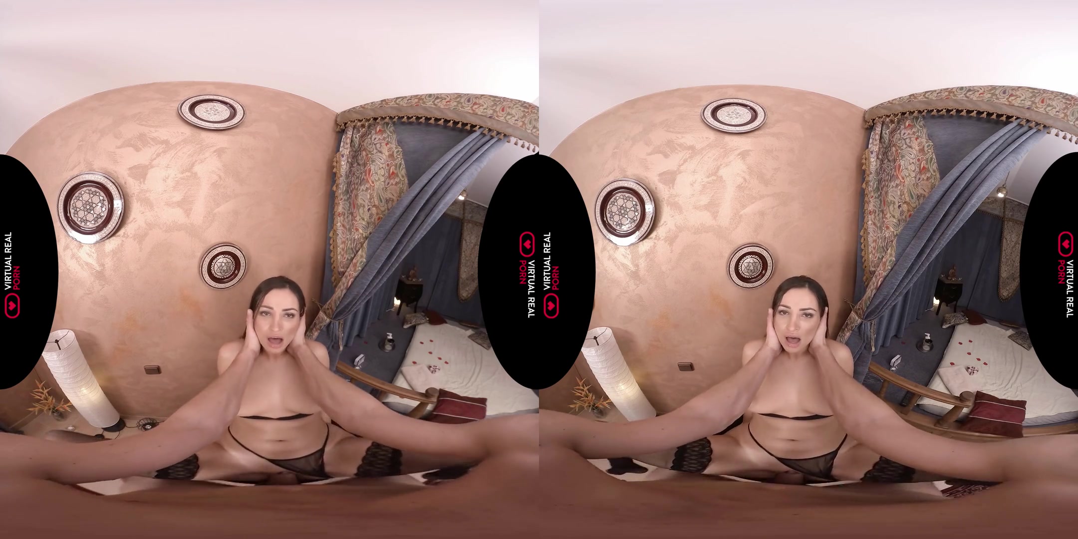 Alyssia Kent in Closing The Deal - VirtualRealPorn