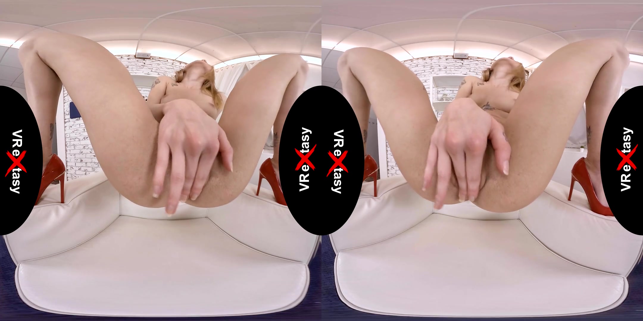 Adele Unicorn Masturbation - SexLikeReal