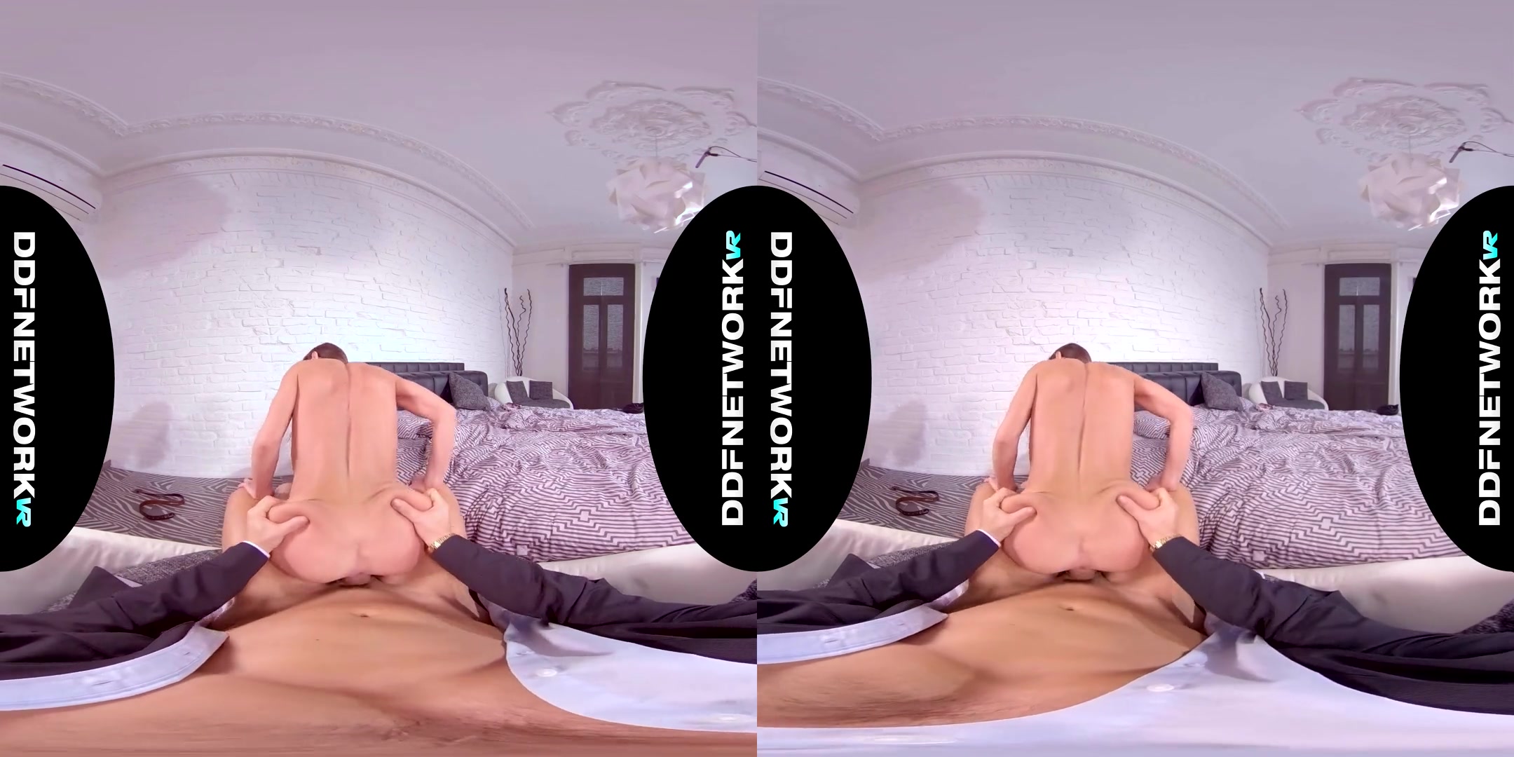 Alyssa Reece in Pounding a Pornstar - DDFNetworkVR