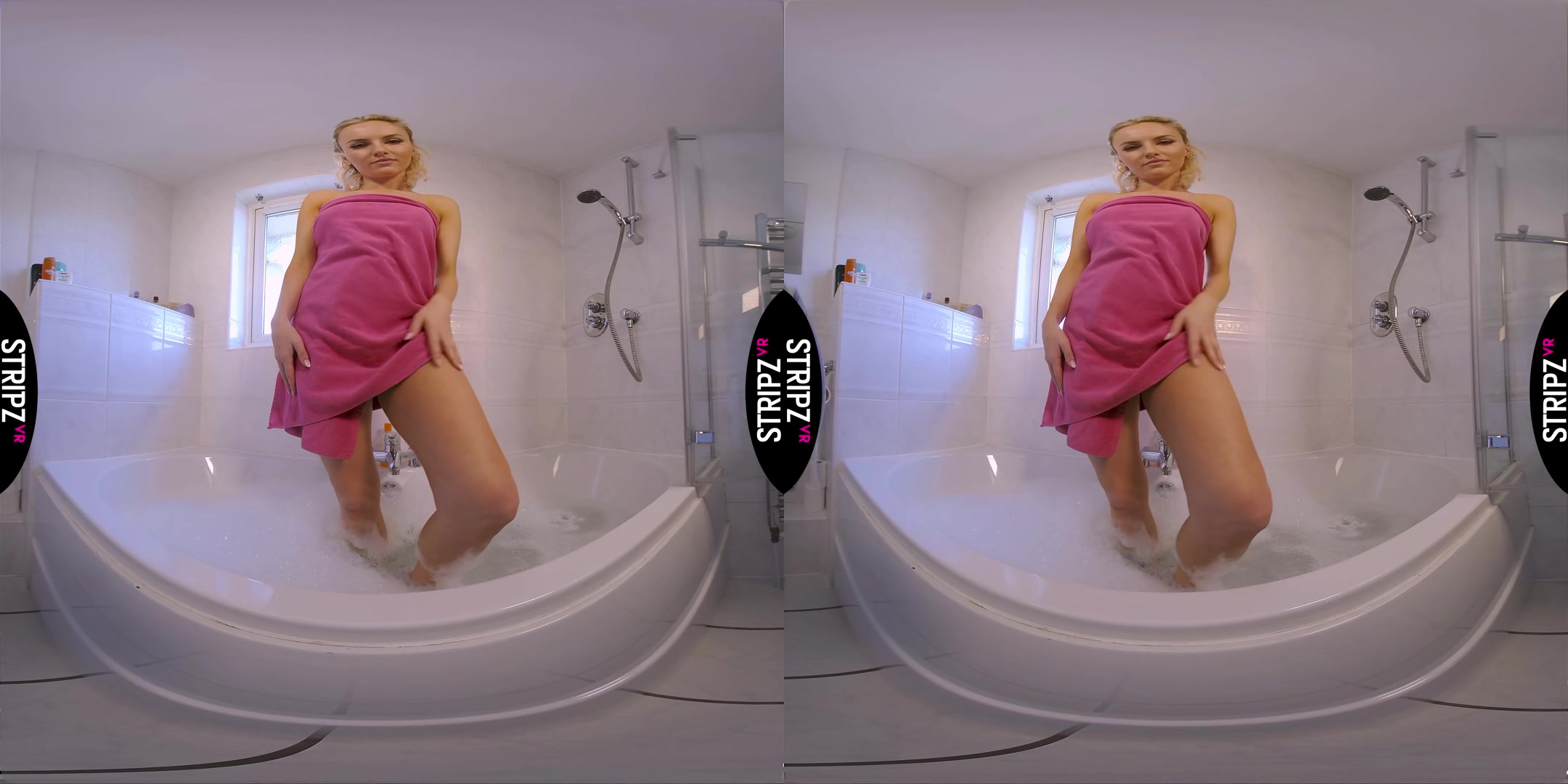 Lets Get Wet - StripzVR