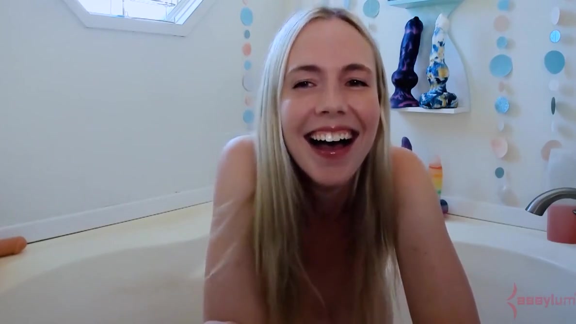 Ass Rudely Reamed By Huge Buttplug While Nipples Burn