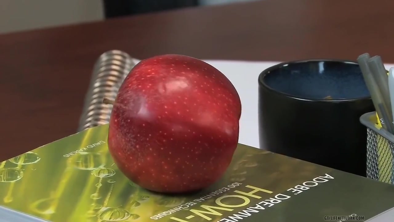 Teacher Wants That Twink Cock Inside Him