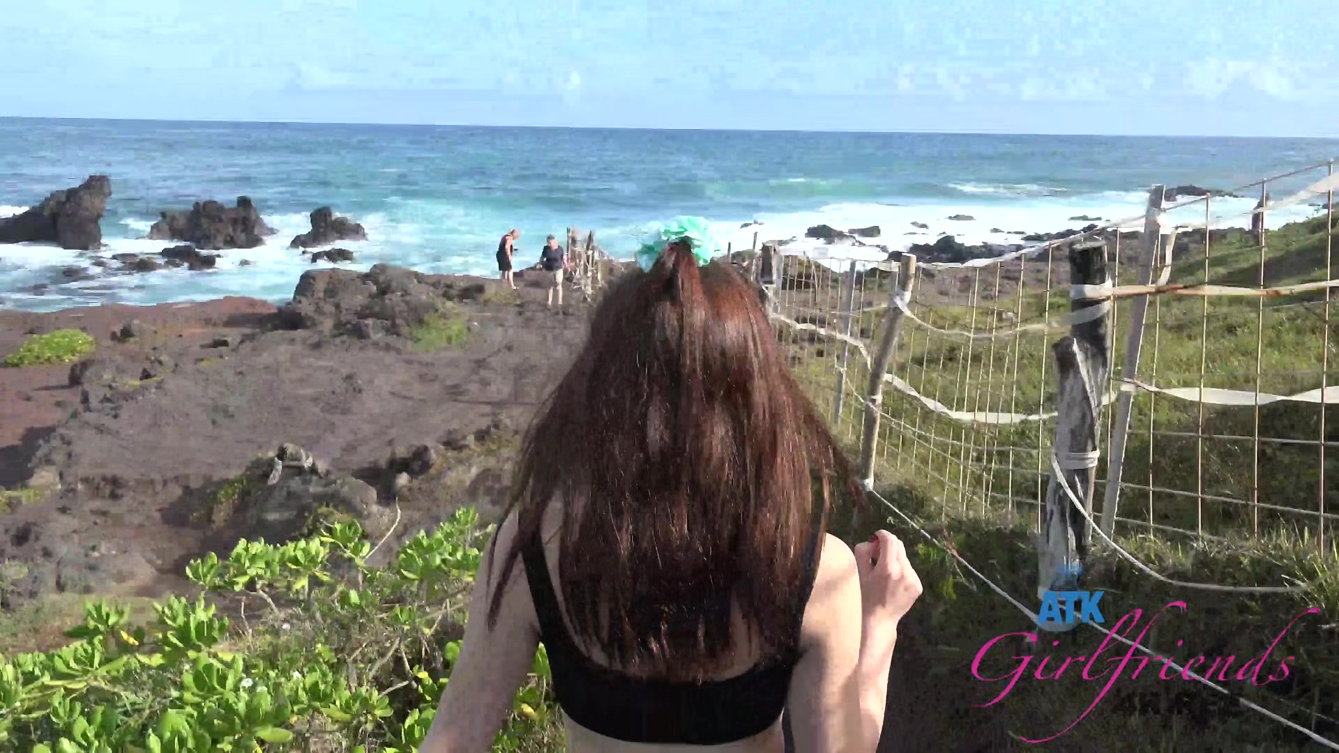 Aliya Will Get Your Cock At Any Chance. Virtual Vacation