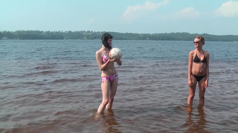 Passionate blowjob from a college girl