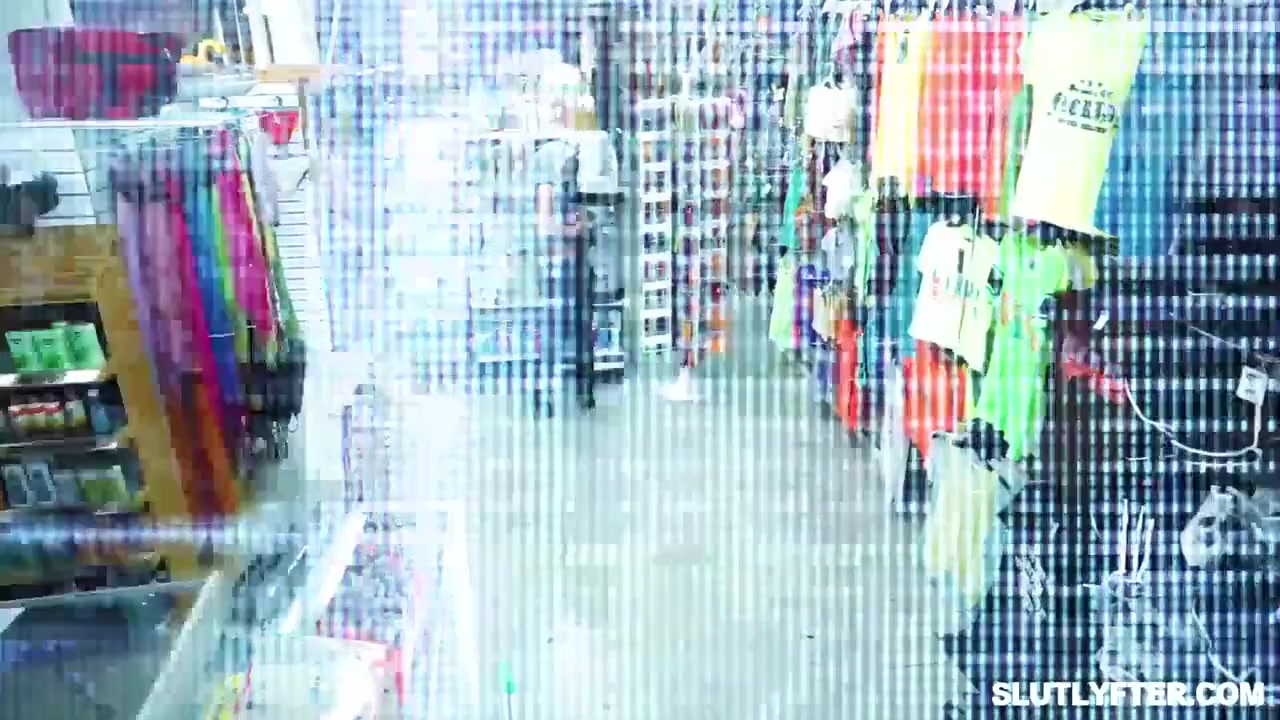 teen 18+ Shoplifter Must Do What The Officer Tells Her
