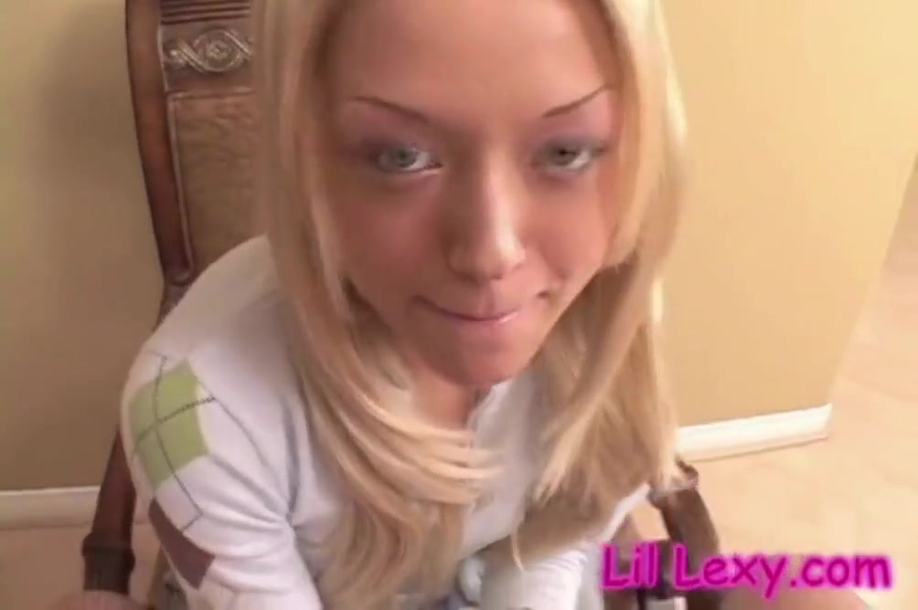 Deepthroat Teen 18+ Sucks - Lil Lexy