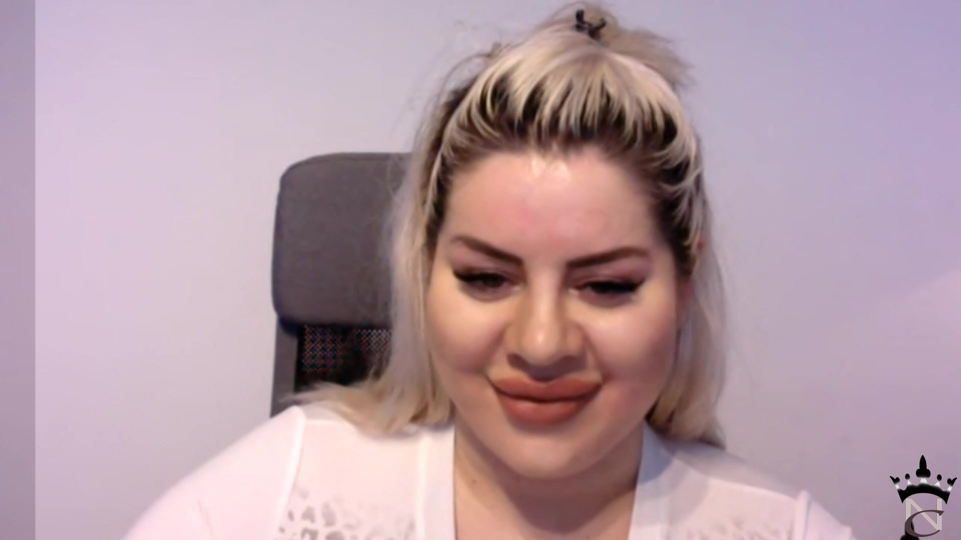 Live Show 2 - Sex Movies Featuring Natasha Crown