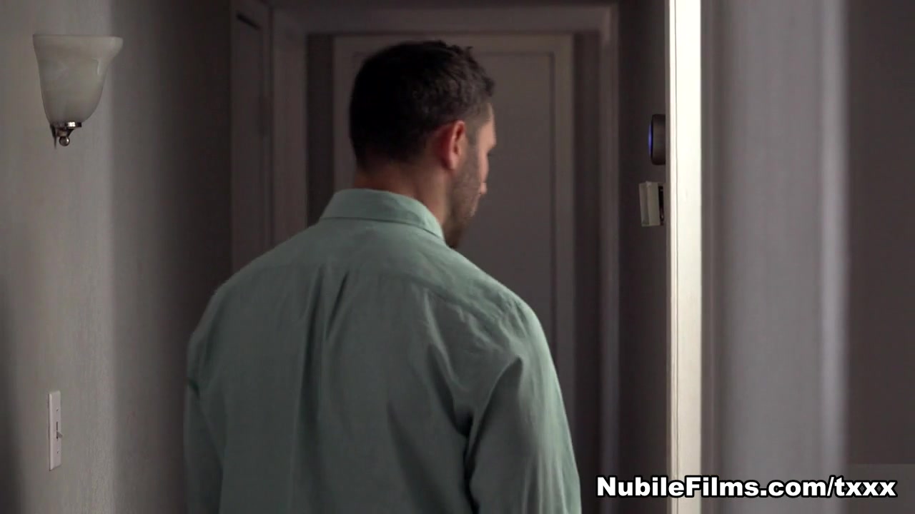 Damon Dice & Keira Croft & Kiara Cole in Double Booked - NubileFilms