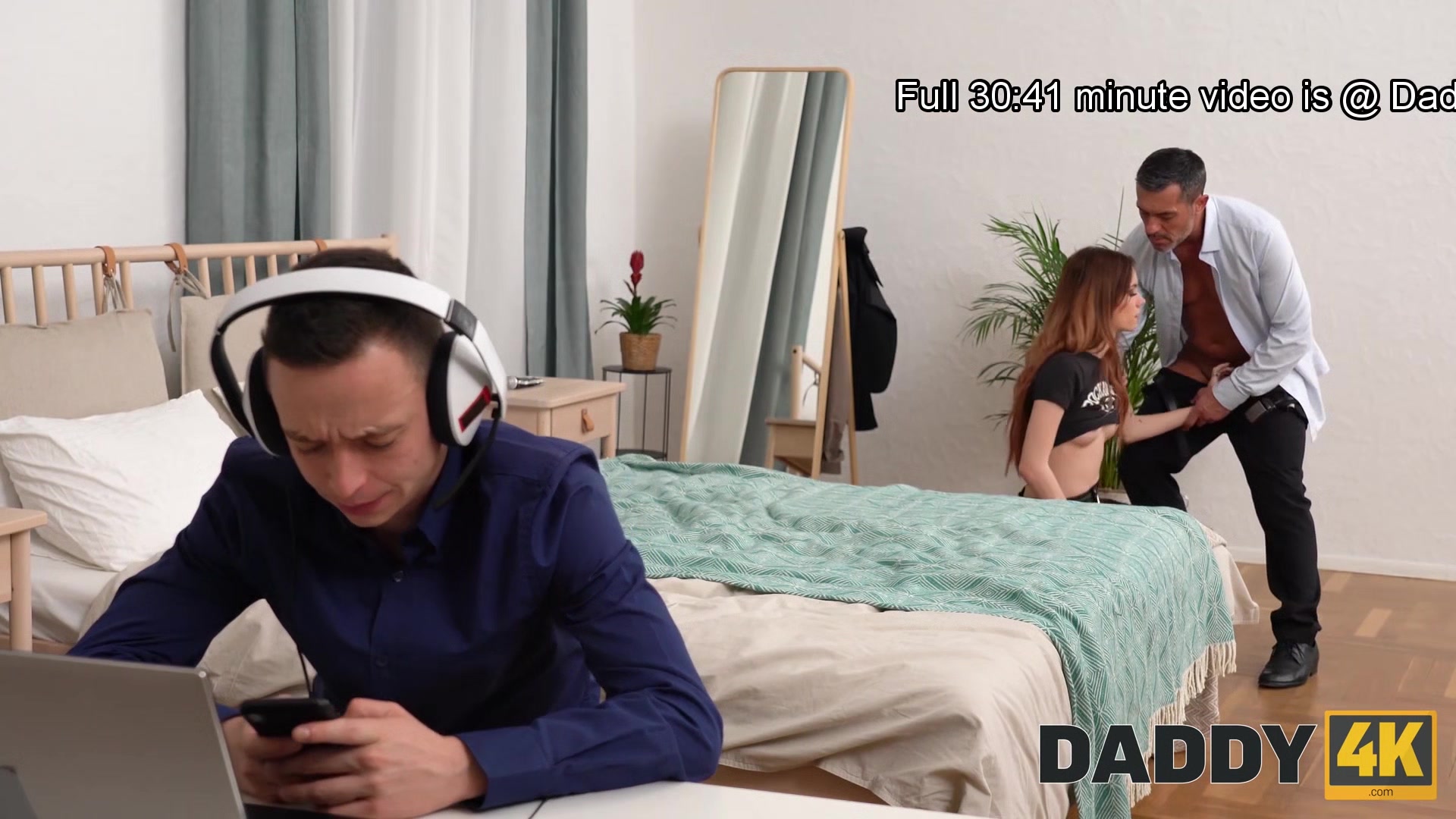 DADDY4K. Making a Deposit